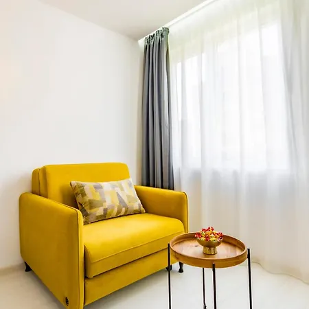 J'adore Secret Garden A&k Deluxe Apartamento Sunny Beach