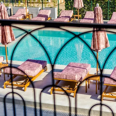 J'adore Secret Garden A&k Deluxe *